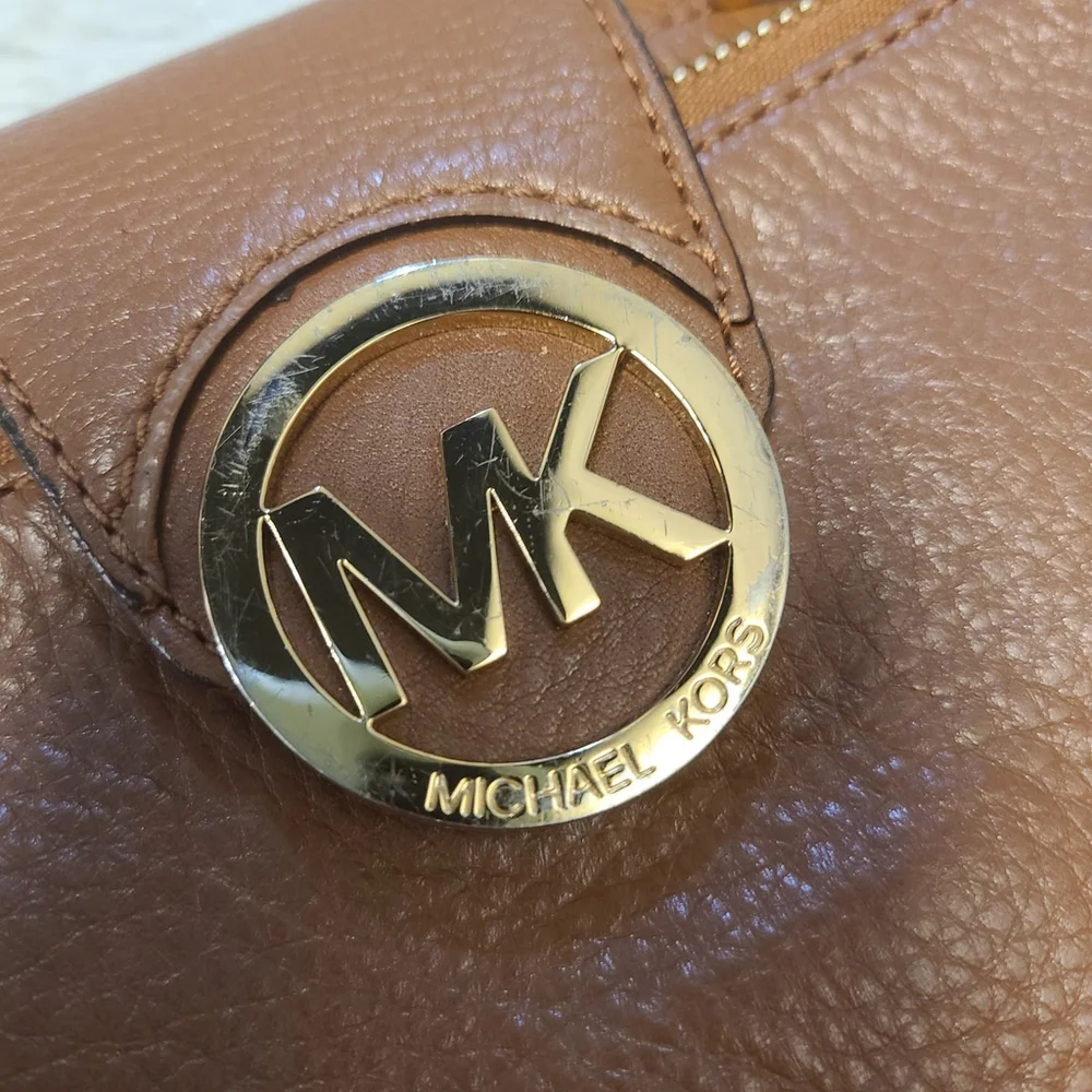 Michael Kors Womens Crossbody Bag Purse Small Acorn Brown Pebble Leather 8”x6”